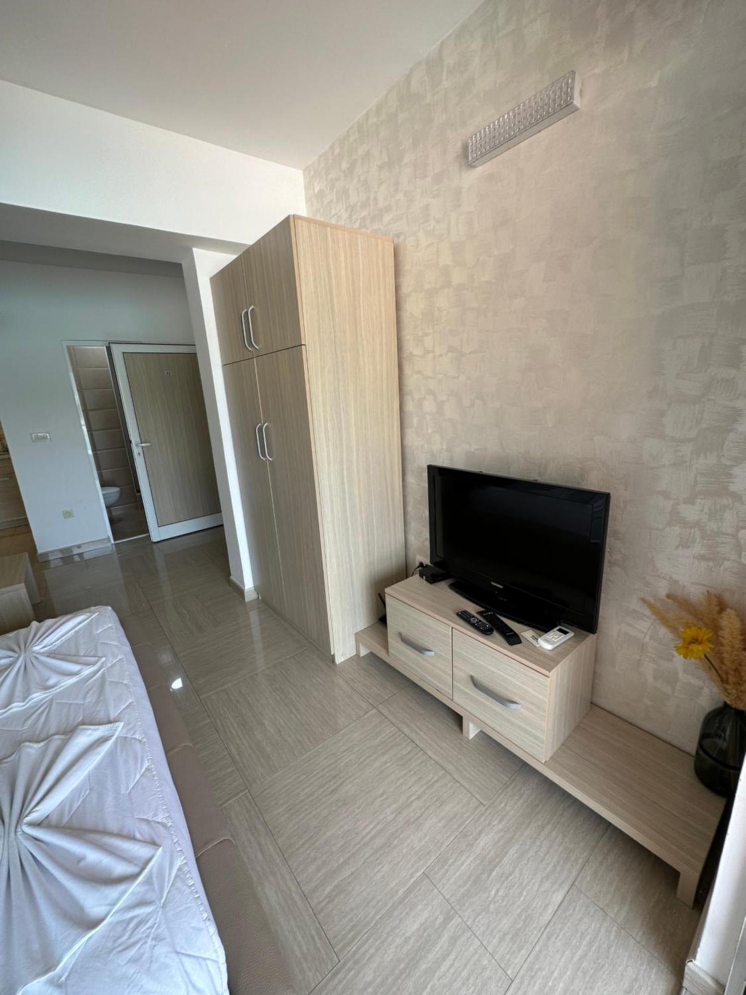 Aura Budva