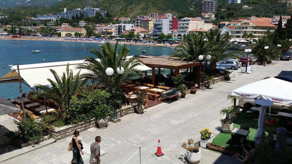 Aura Apartment Budva