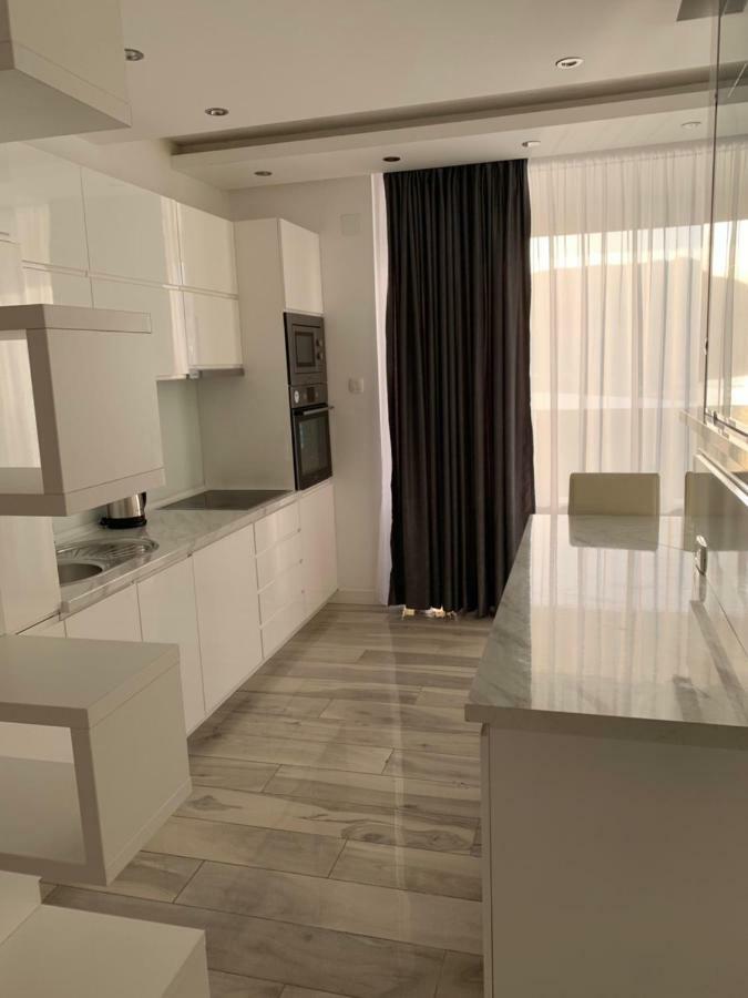 Aura Apartment Budva